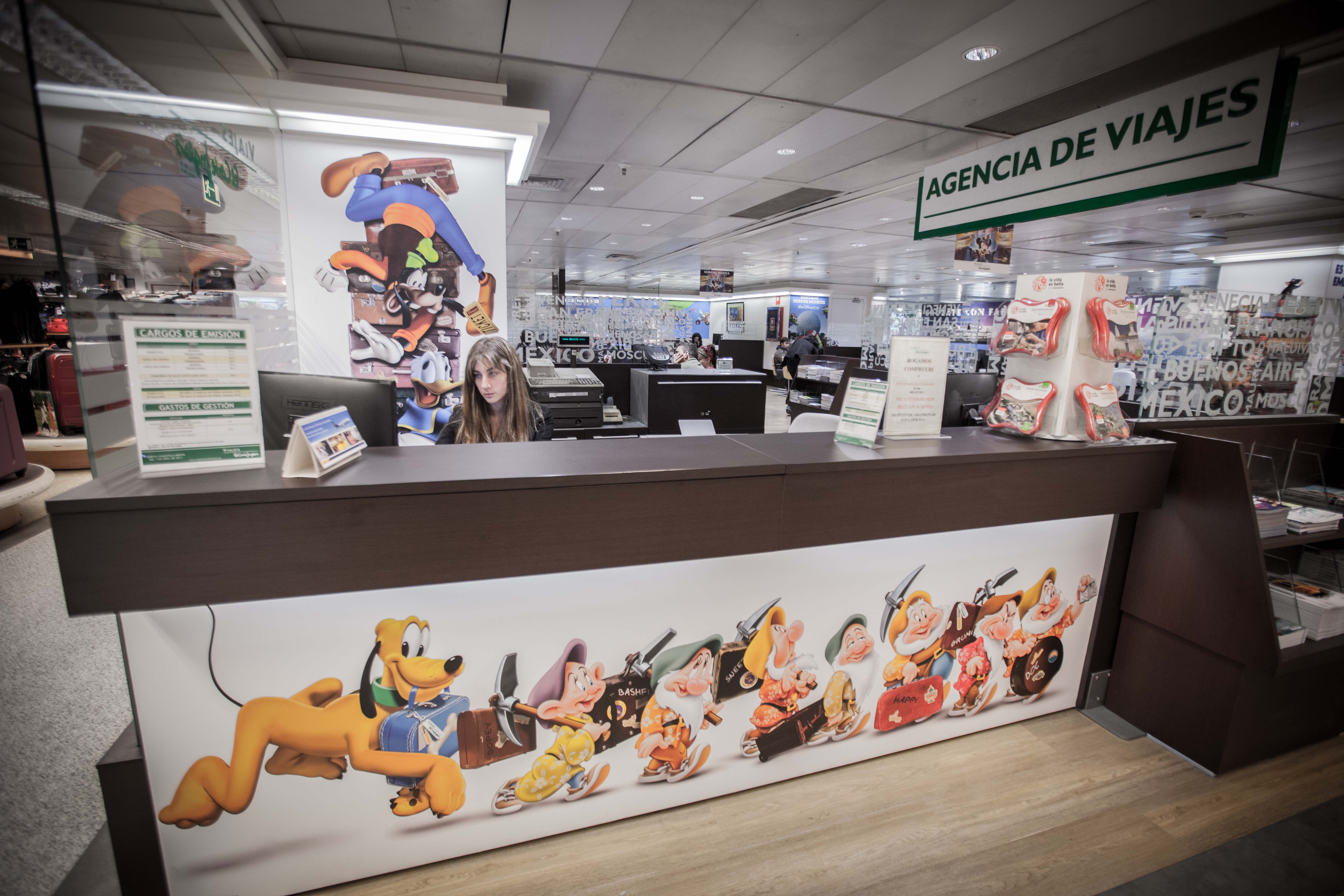 Agence de voyage specialisee walt disney